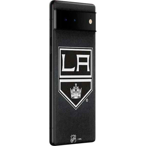 NHL Los Angeles Kings Black Background Google Pixel 6 Pro Skin